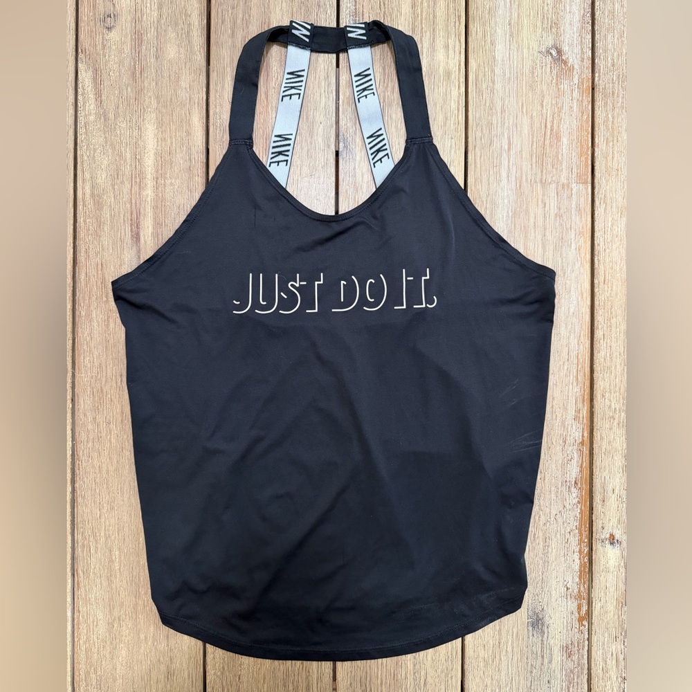 Nike Women's Black 'Just Do It' Tank Top